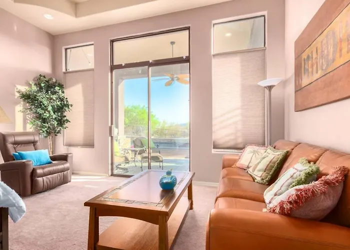 Holiday home Desert Tranquility 4 Bedroom With Heated Pool *