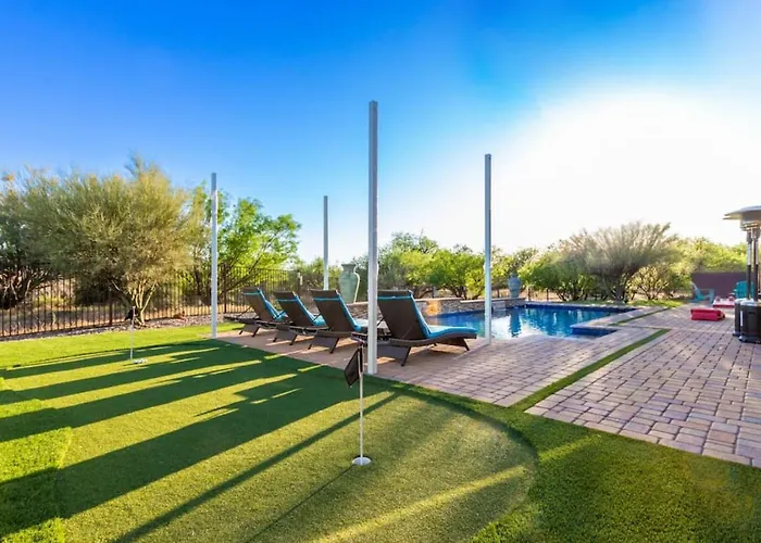 Desert Tranquility 4 Bedroom With Heated Pool *