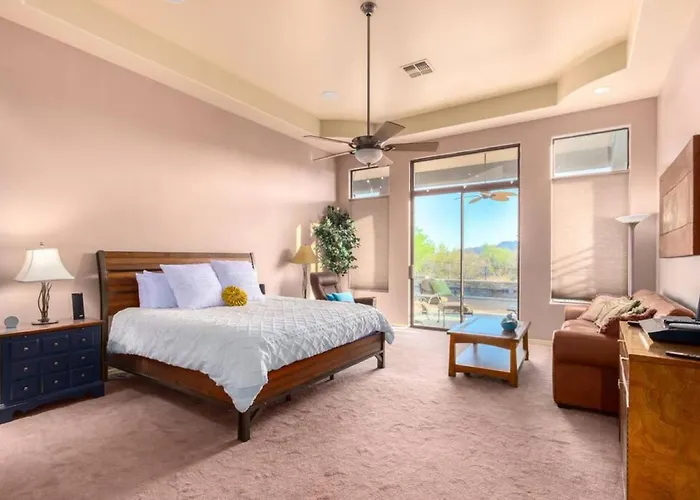 Holiday home Desert Tranquility 4 Bedroom With Heated Pool Scottsdale