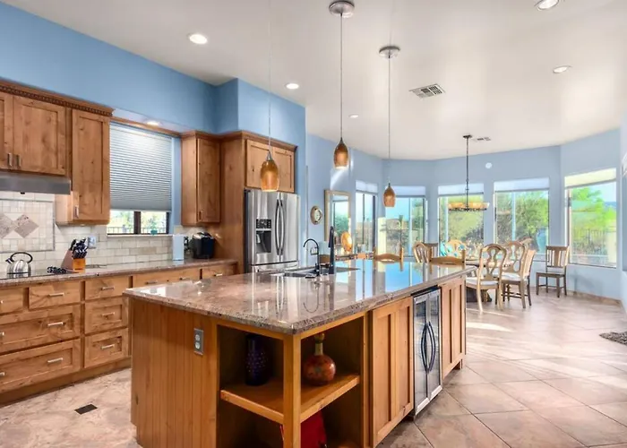 Holiday home Desert Tranquility 4 Bedroom With Heated Pool Scottsdale
